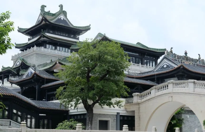 Yong Qing Fang (永庆坊)