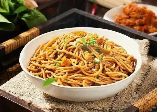 Hot Dry Noodles
