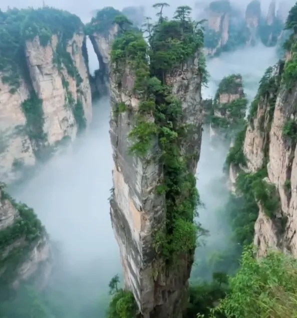 3. Yuanjiajie (Avatar Mountain)